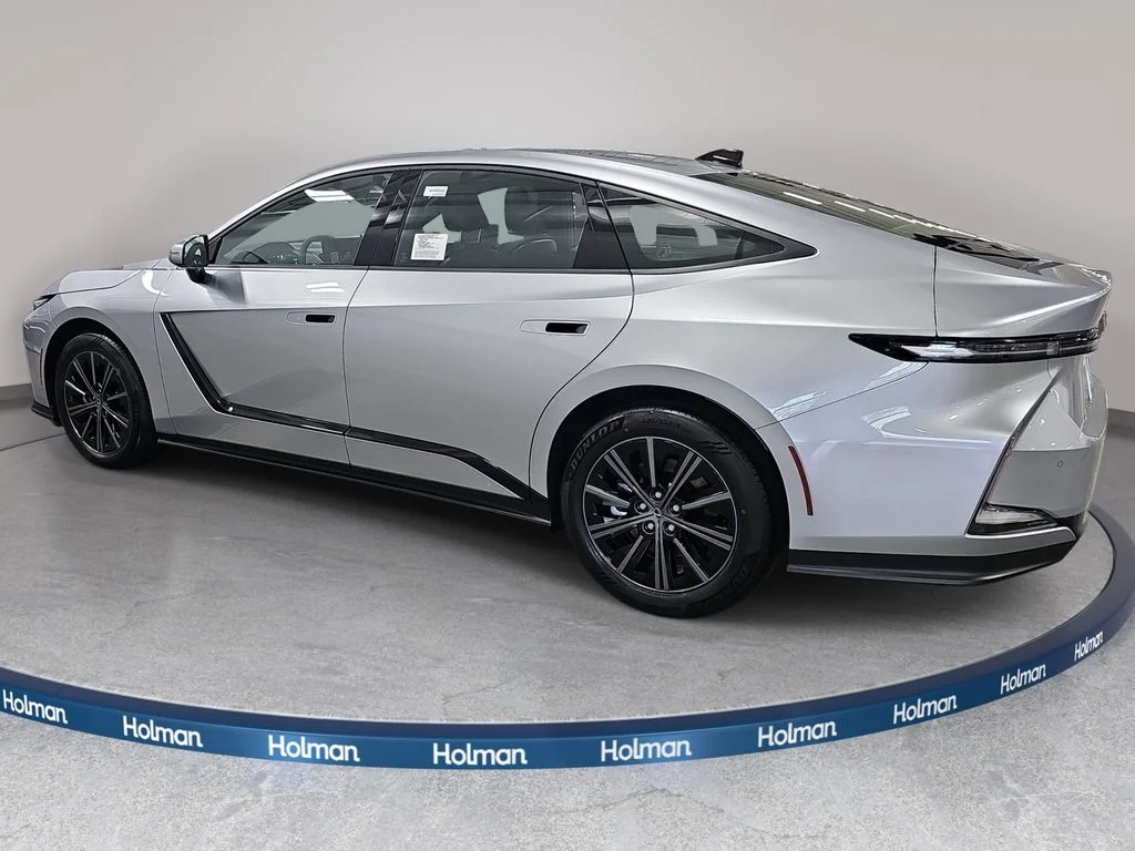 New 2026 Iridium Lexus PREMIUM image 8