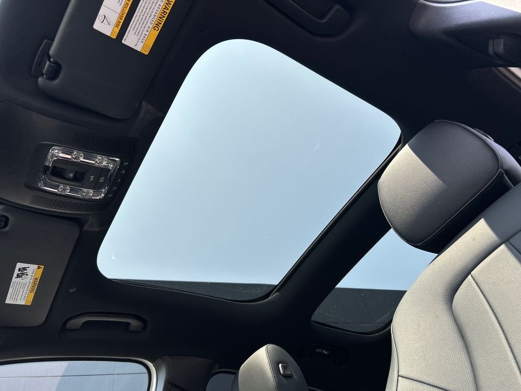 New 2026 Polar White Mercedes-Benz GLA 250 image 23
