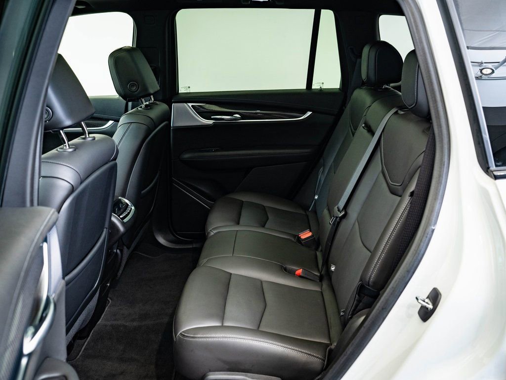 Used 2023 White Cadillac Sport image 34