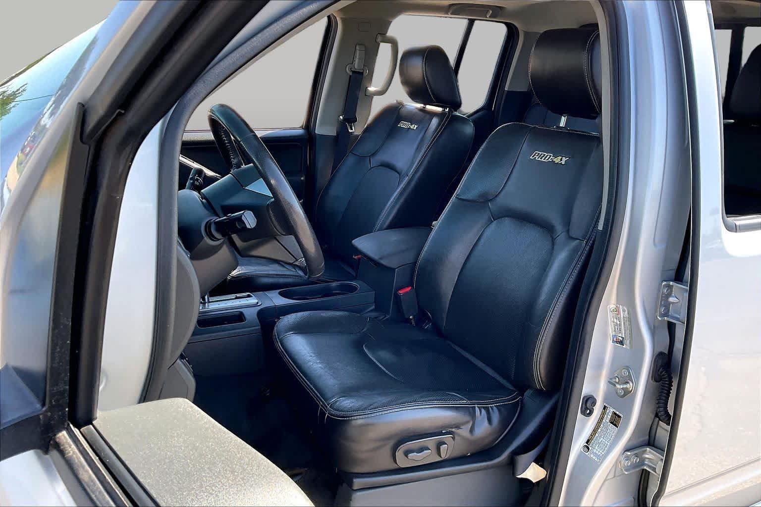 Used 2019 Brilliant Silver Metallic Nissan PRO-4X image 8