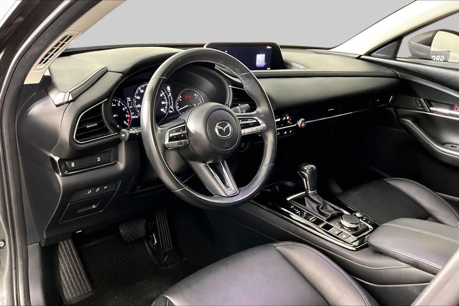 Used 2021 Machine Gray Metallic Mazda Preferred image 16