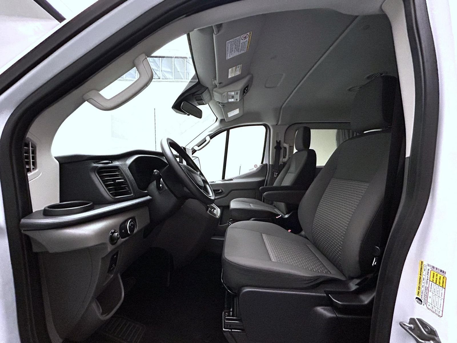 Used 2025 White Ford XLT image 10