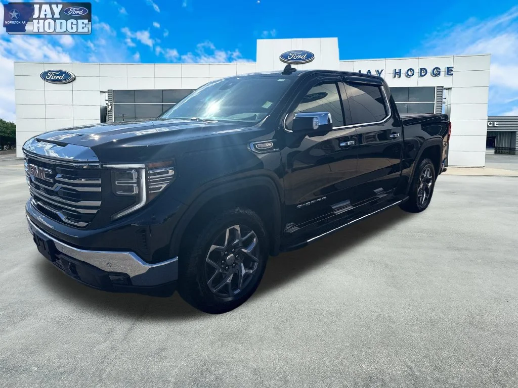 Used 2025 GMC Sierra 1500 SLT with VIN 3GTUUDED6SG358727 for sale in Little Rock