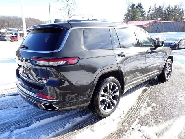 Used 2023 Gray Jeep Overland image 7