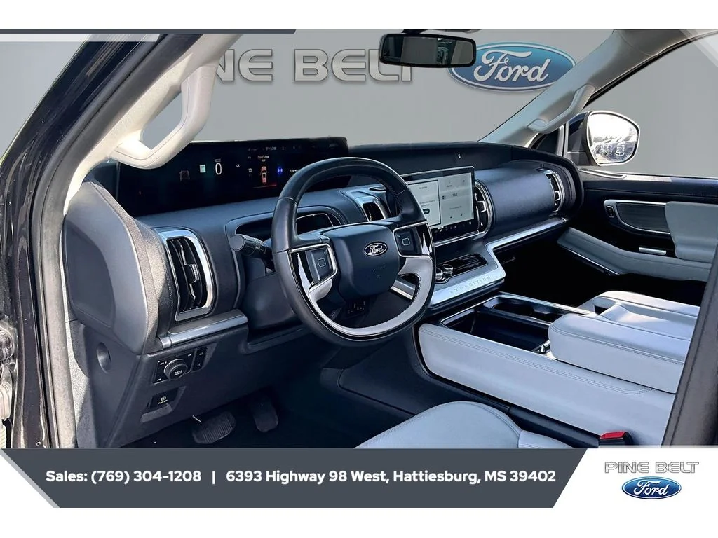 Used 2025 Agate Black Metallic Ford Platinum image 12