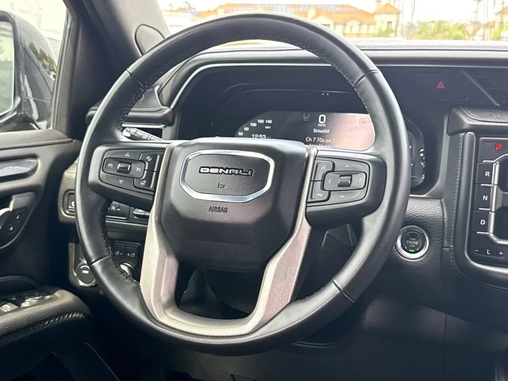 Used 2024 Onyx Black GMC Denali image 24