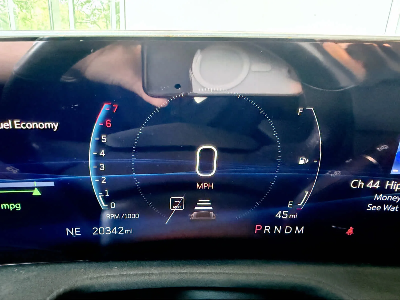 Certified Used 2024 Crystal White Tricoat Cadillac Sport image 13