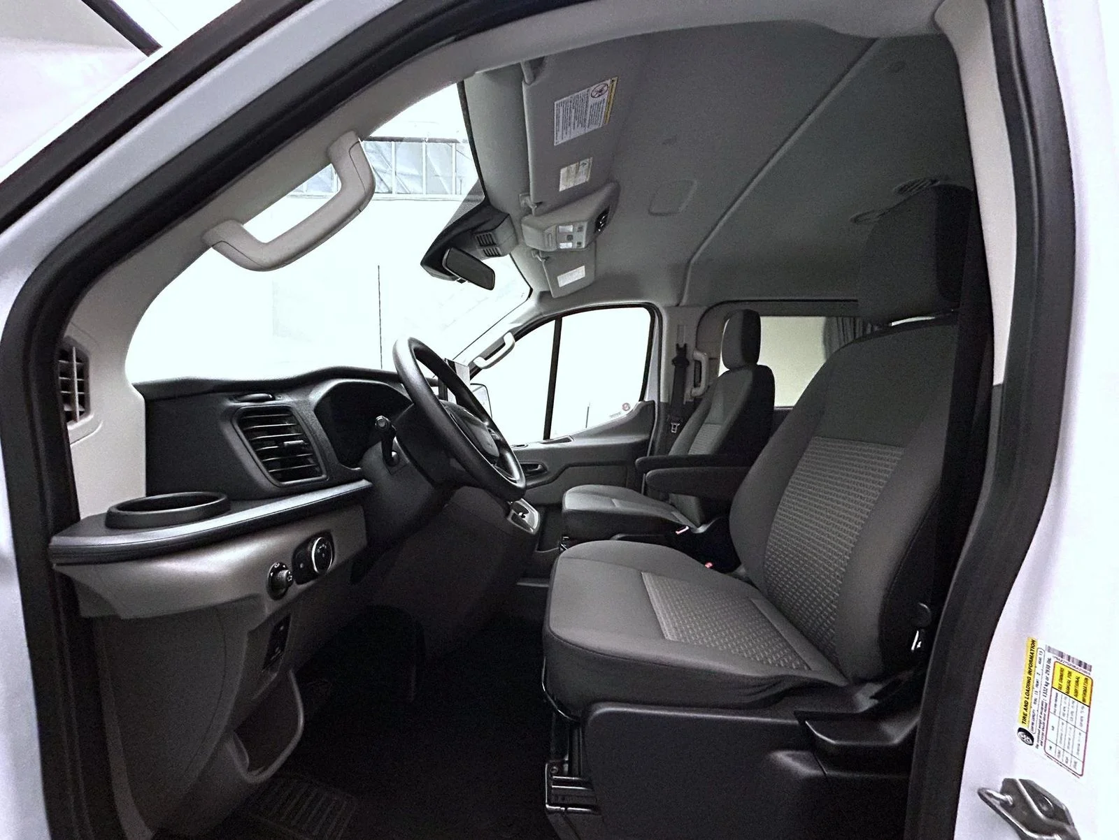 Used 2025 White Ford XLT image 10