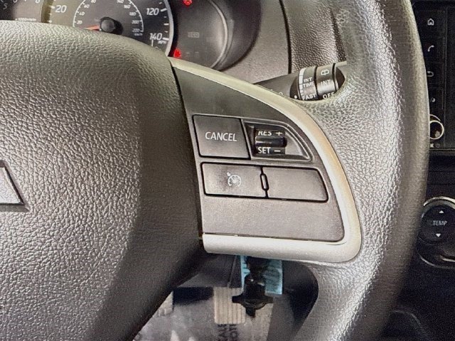 Used 2024 Graphite Gray Metallic Mitsubishi ES image 11