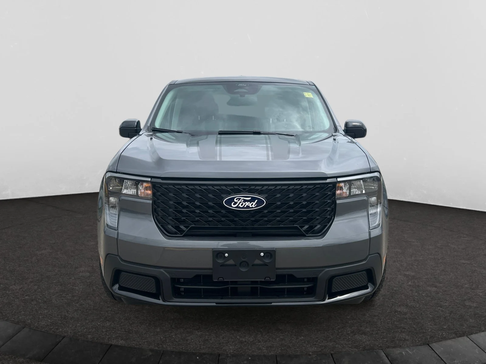 New 2026 Carbonized Grey Metallic Ford XLT image 8
