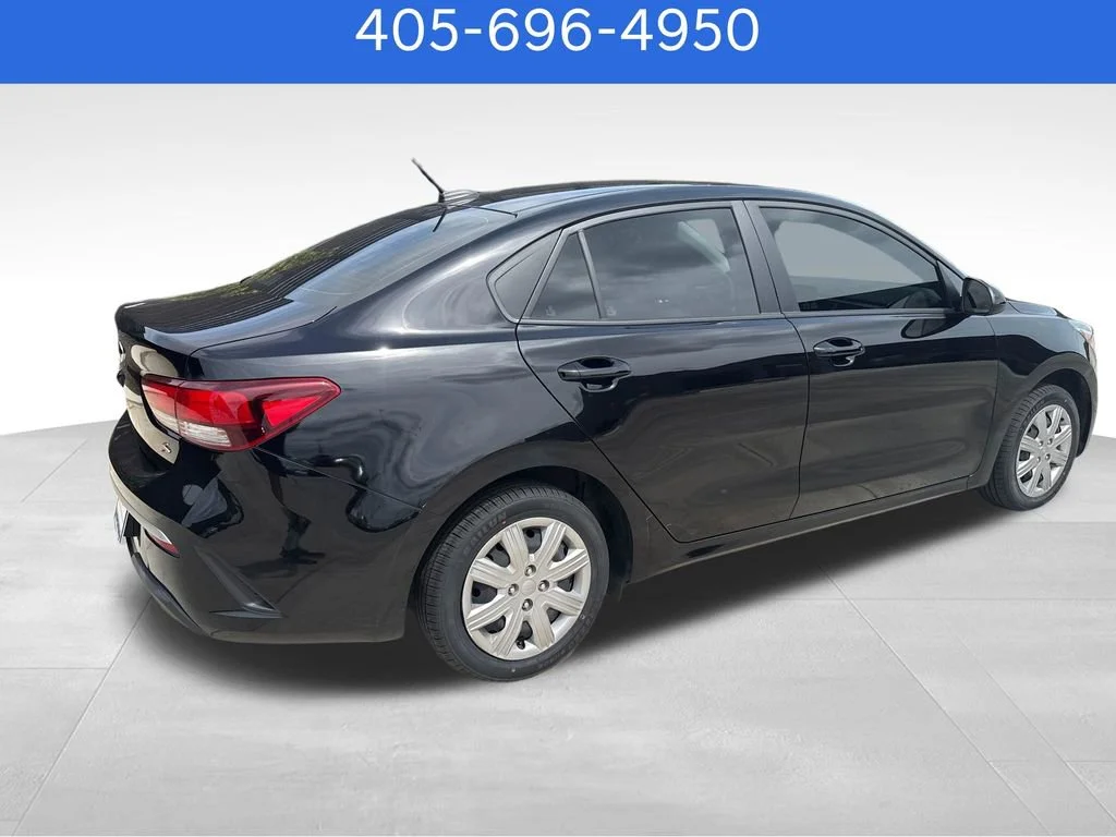 Pre-Owned 2021 Kia Rio S