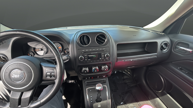 2015 Jeep Patriot Latitude - Photo 12