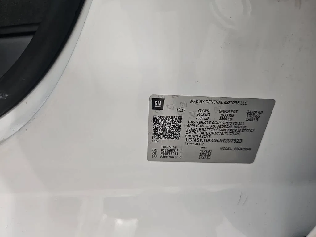 Used 2018 SUMMIT WHITE Chevrolet LT image 43