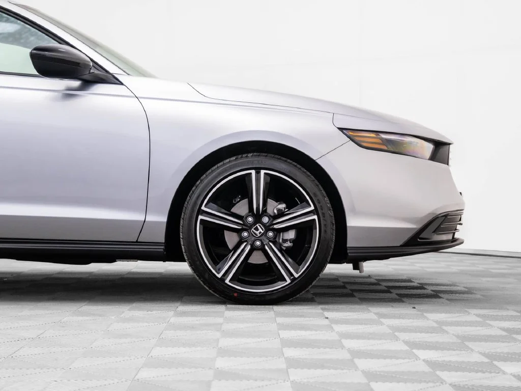 New 2026 Silver Honda SE image 30