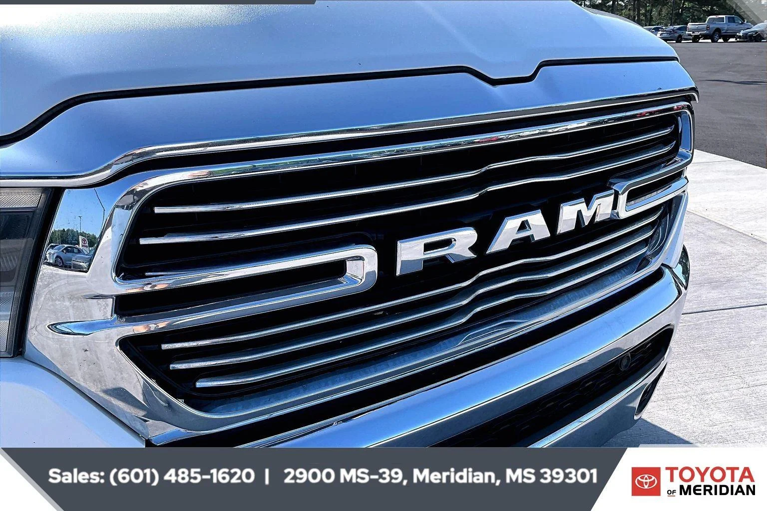 Used 2023 Ivory White Tri-Coat Pearlcoat Ram Laramie image 21