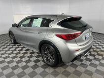 Used 2018 Blade Silver INFINITI Sport image 3