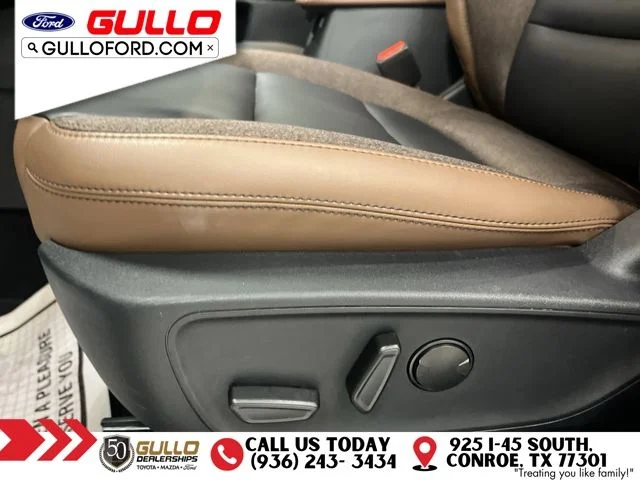 Used 2025 Gray Metallic Ford Outer Banks image 21