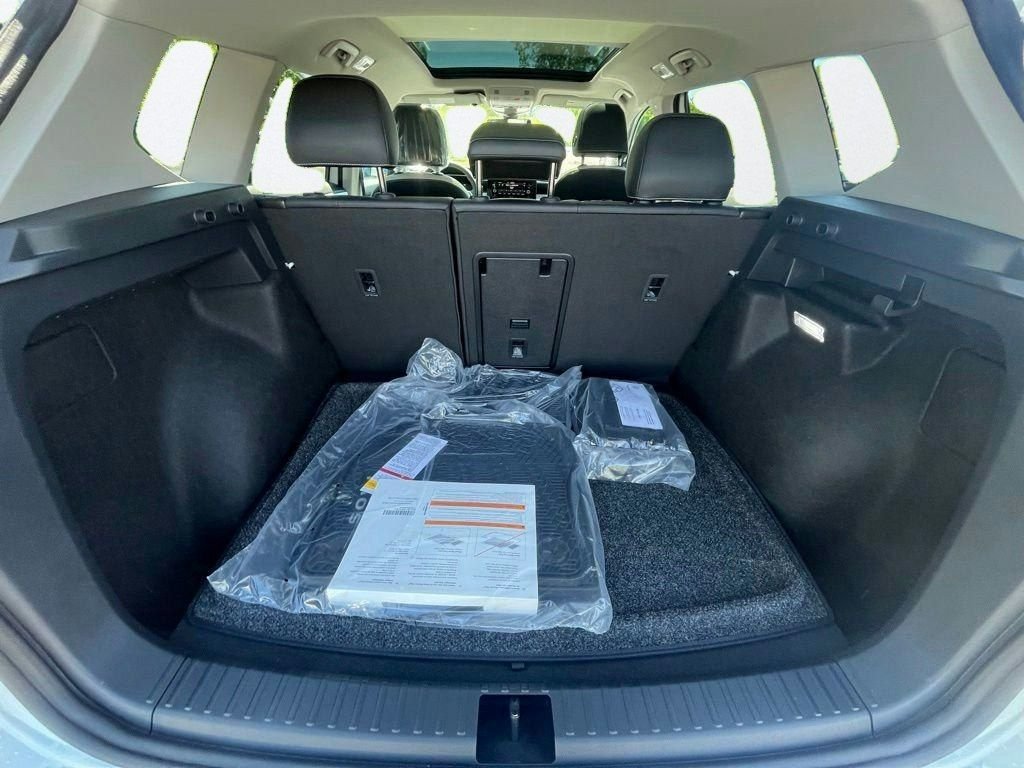 New 2026 White Volkswagen 1.5T SE image 28