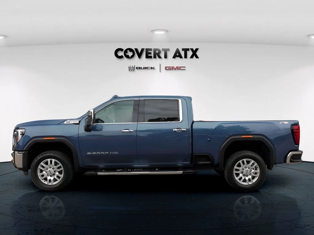 Used 2024 Blue GMC SLT image 5