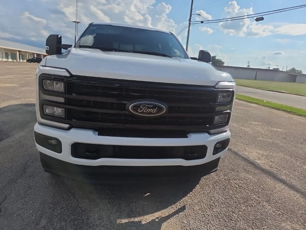 Certified Used 2023 White Ford XLT image 2