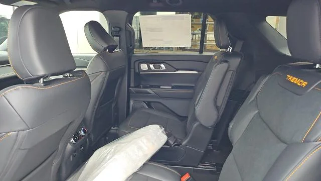 New 2026 Space White Metallic Ford Tremor AWD image 27
