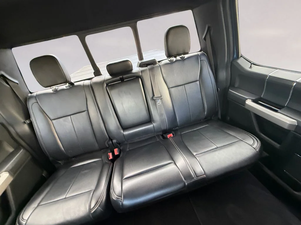 Used 2019 Blue Ford Lariat image 18