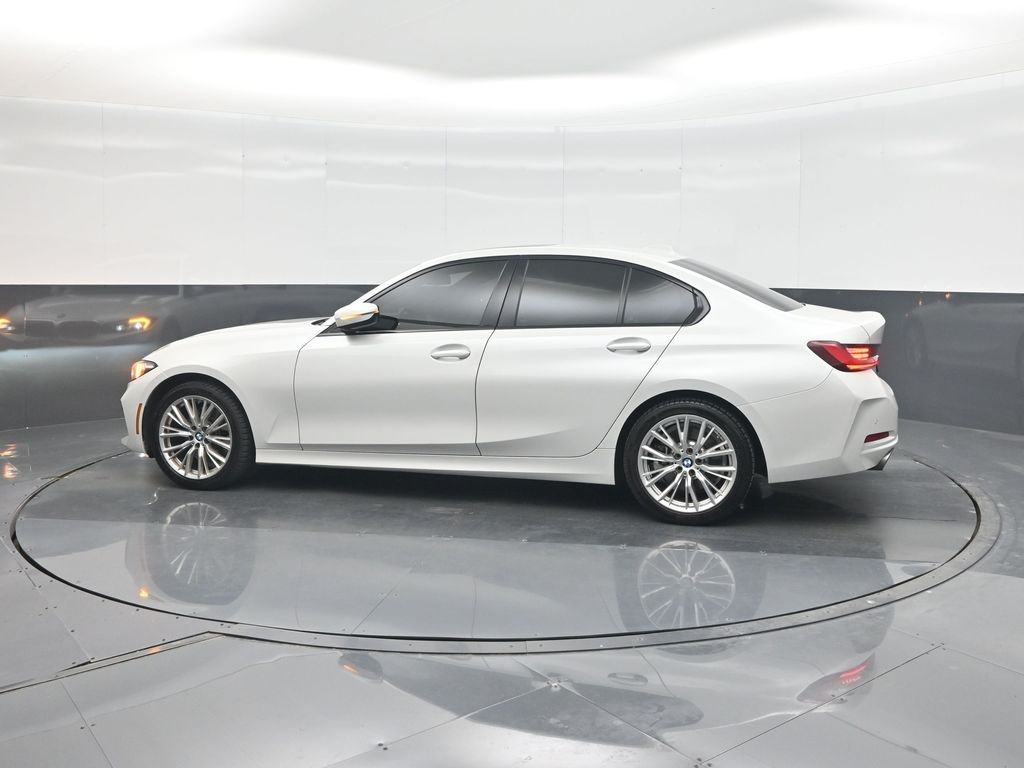Used 2023 White BMW 330i image 27