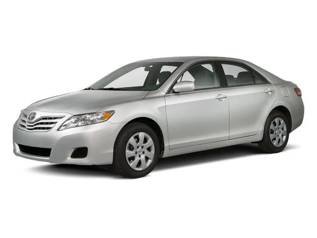 Used 2010 Silver Toyota LE image 1