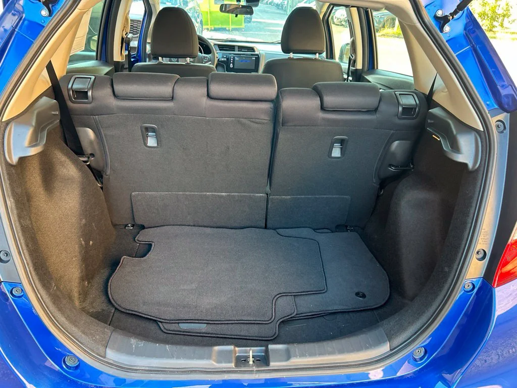 Used 2019 Blue Honda EX image 25