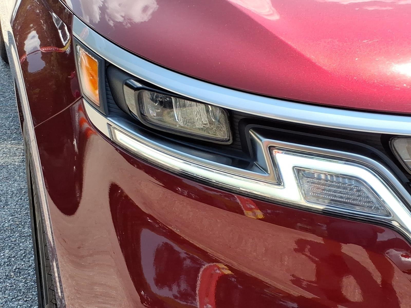 Used 2024 Flare Red Kia EX image 6