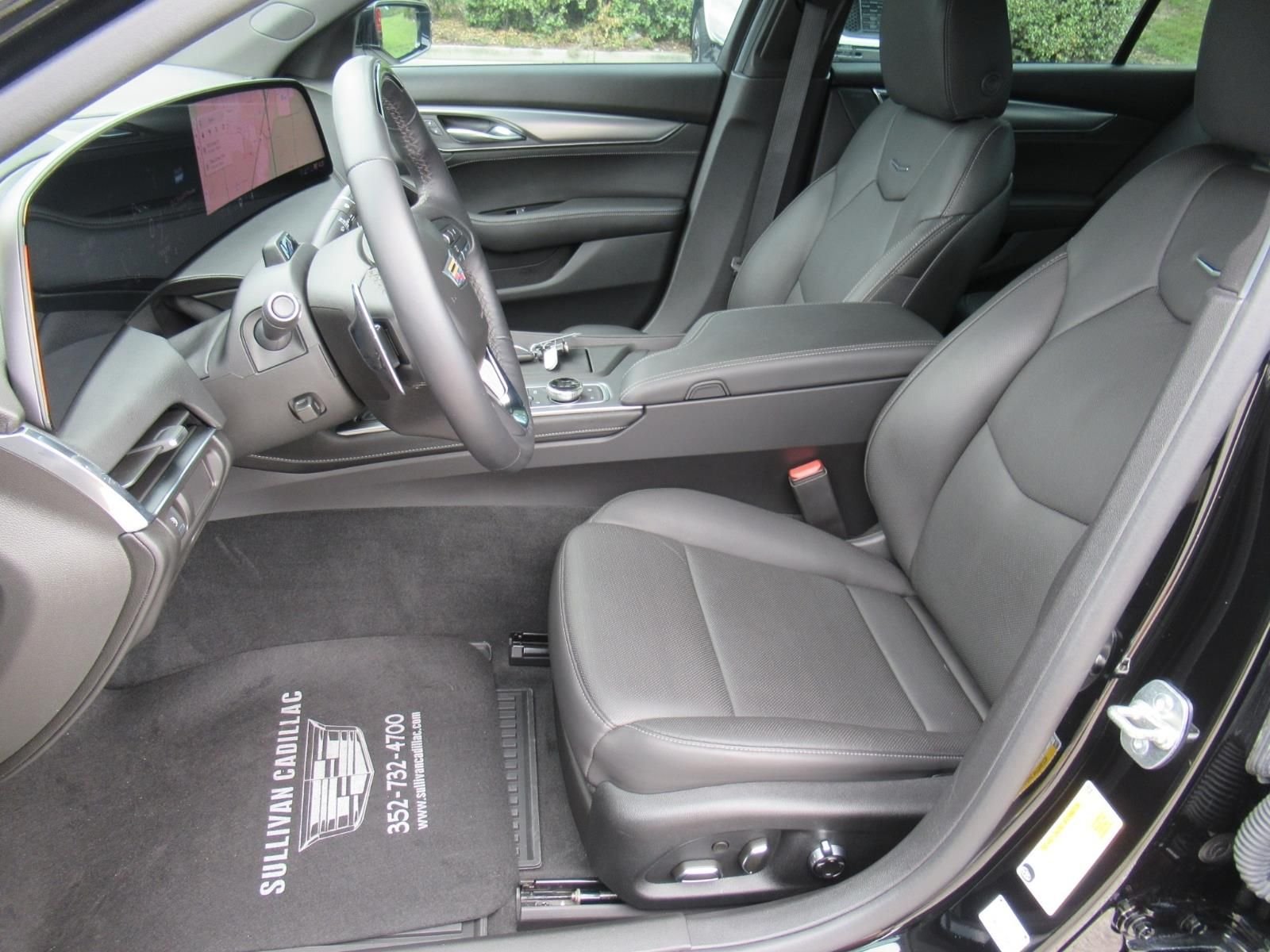 Used 2025 Black Cadillac Premium Luxury image 18
