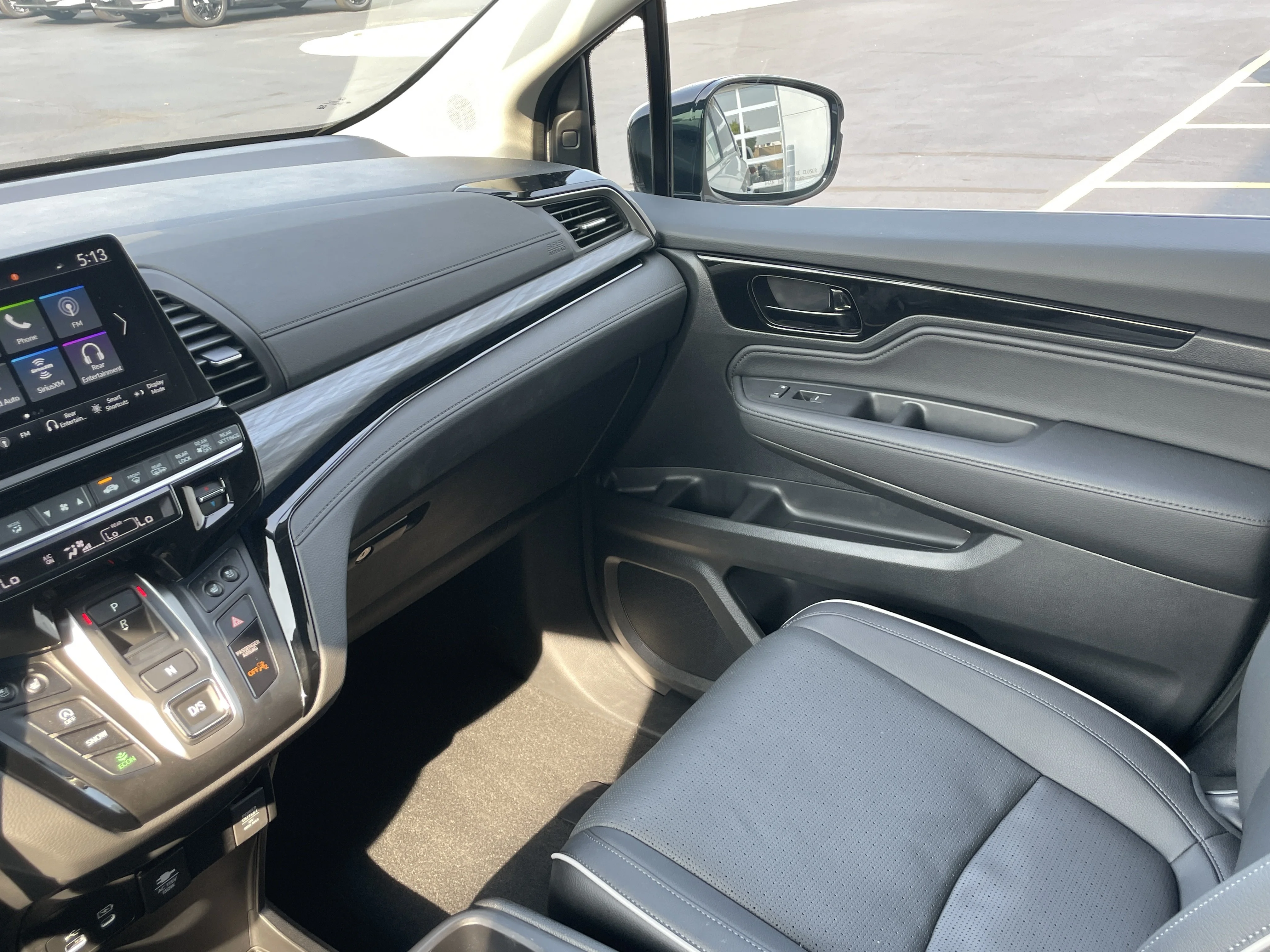 2026 Honda Odyssey Elite - Photo 18