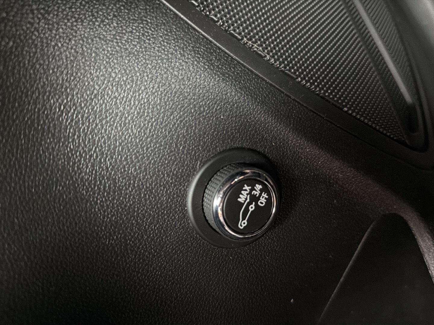 Used 2022 Ebony Twilight Metallic Buick Preferred image 23