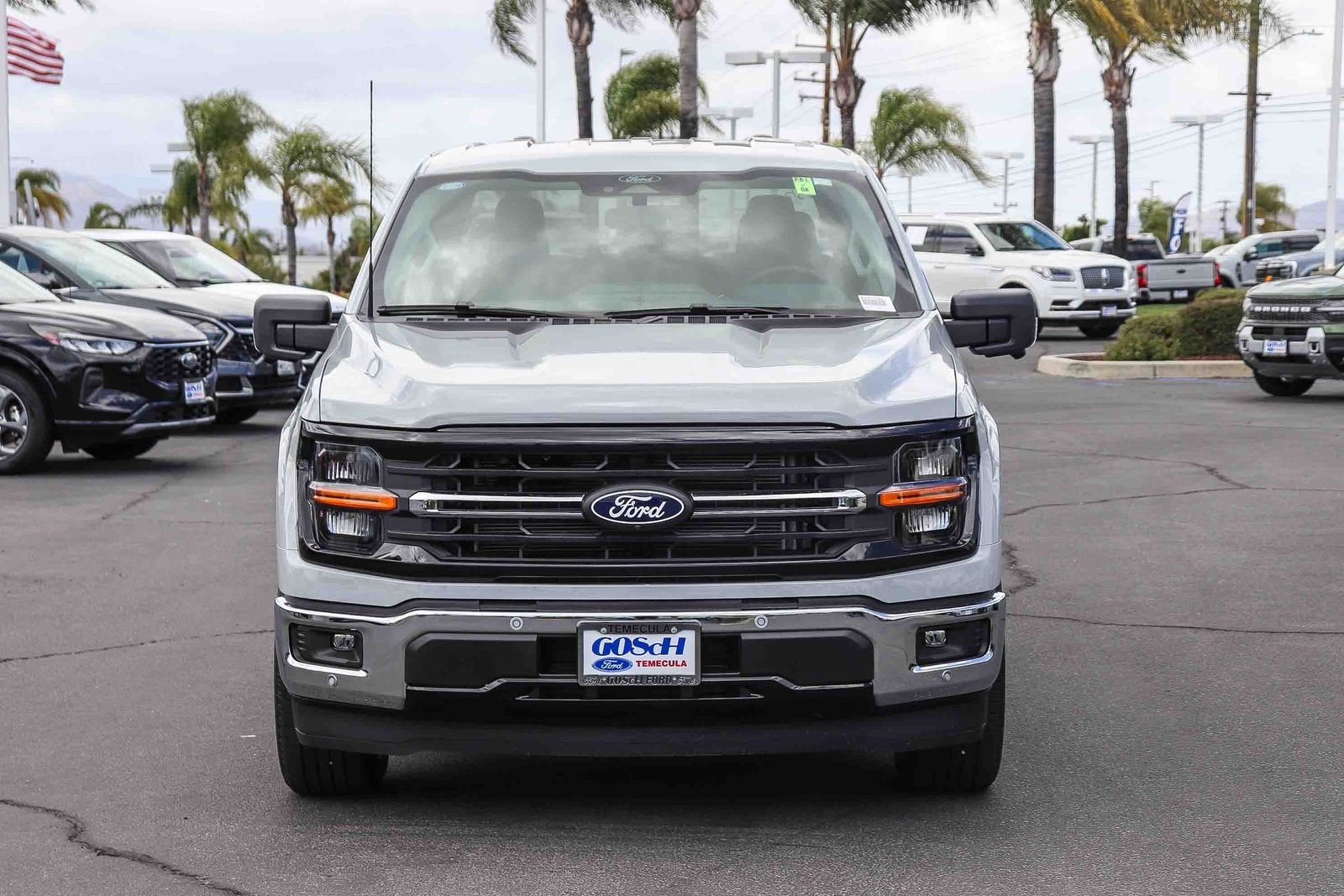 New 2026 Avalanche Ford XLT image 2