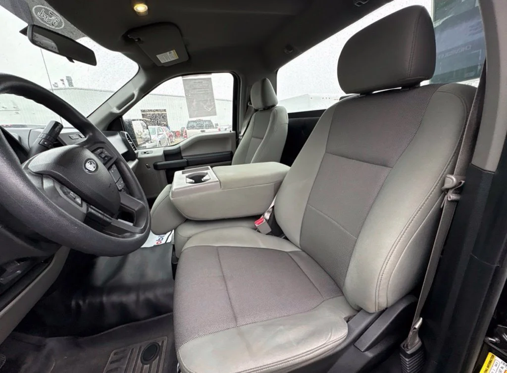 Used 2016 Black Ford XL image 5
