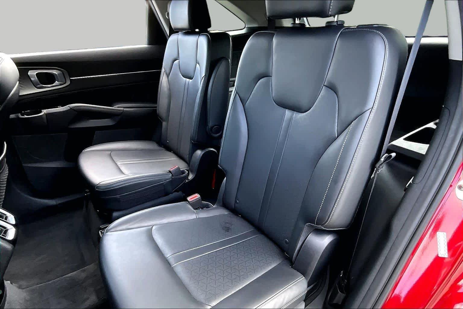 Used 2023 Passion Red Kia SX image 20
