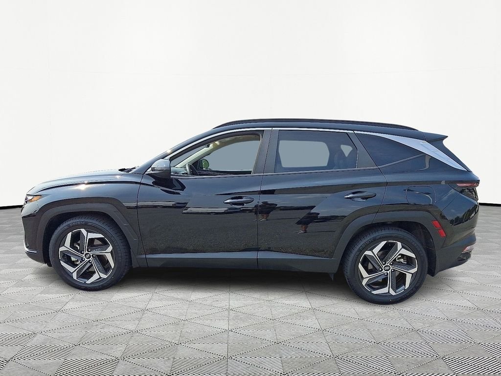 Used 2024 Black Hyundai SEL image 4