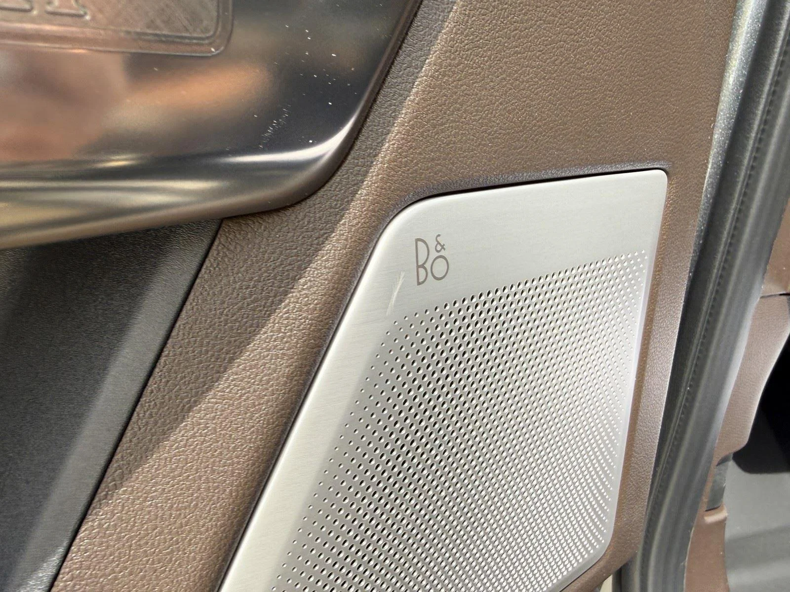 New 2026 Carbonized Gray Metallic Ford King Ranch® image 15