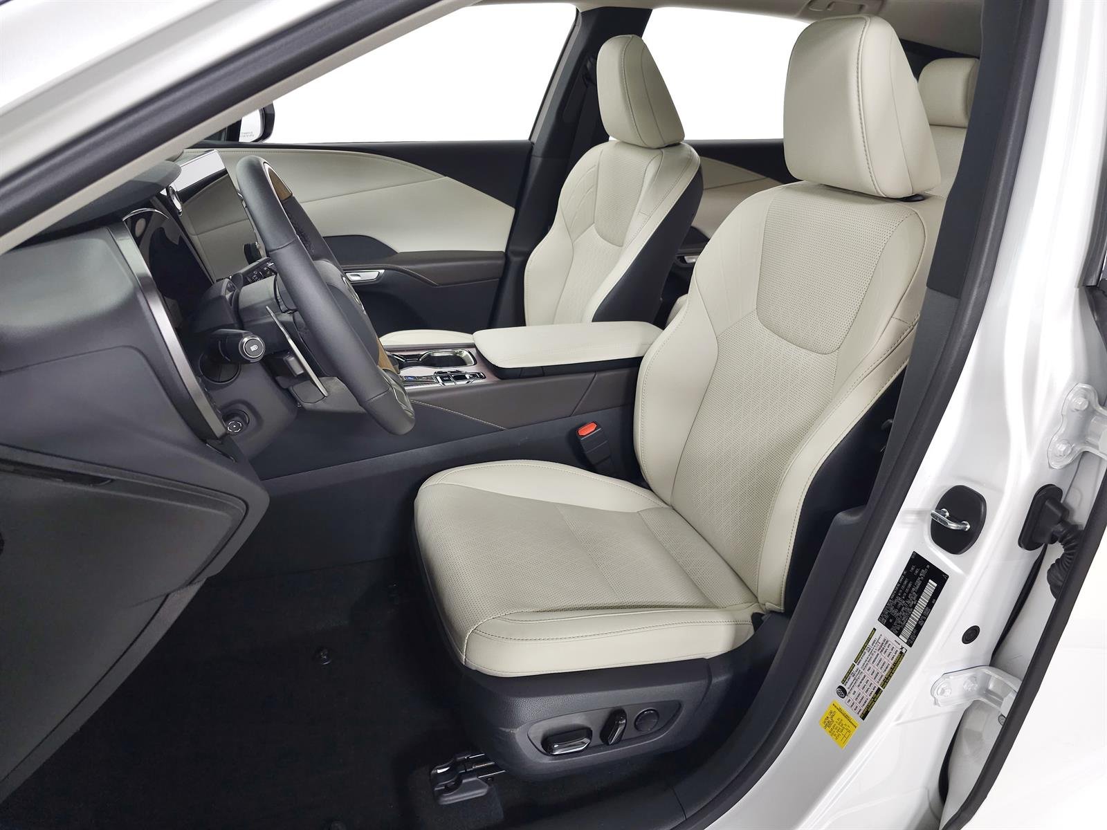 Certified Used 2026 White Lexus PREMIUM+ image 18