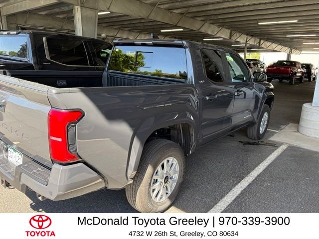 Used 2025  Toyota SR5 image 5
