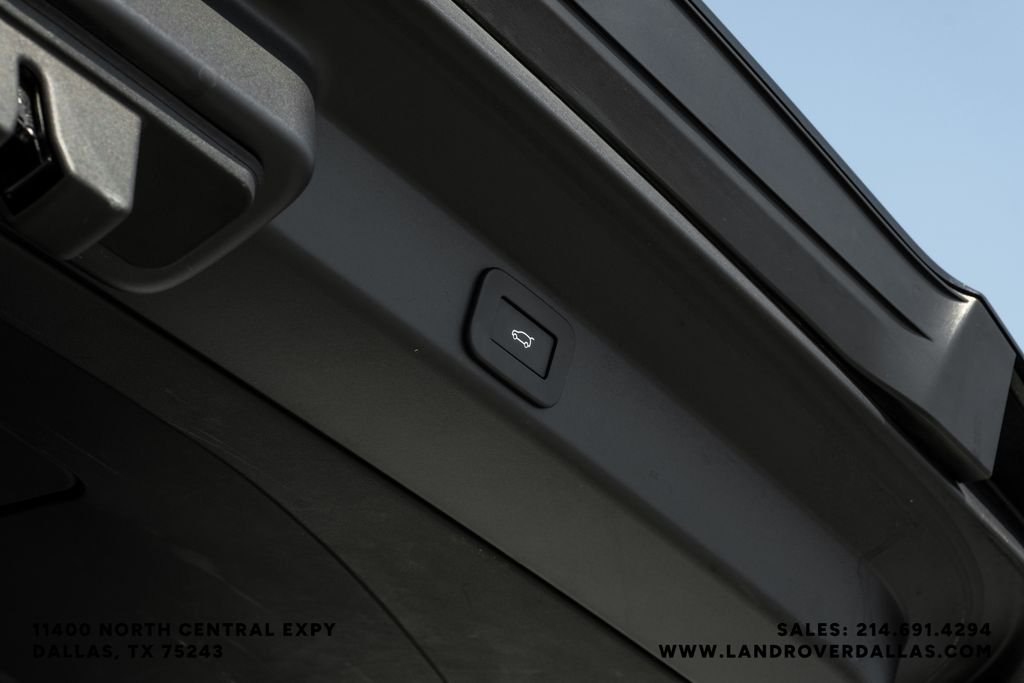 Certified Used 2025 Santorini Black Metallic Land Rover SE image 52