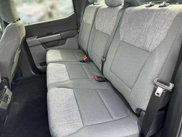 Used 2023  Ford XL image 25