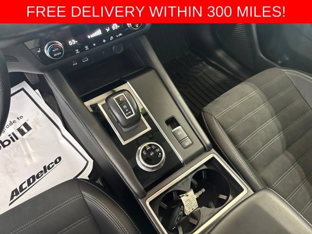 Used 2024 White Mitsubishi SE 2.5 2WD image 9