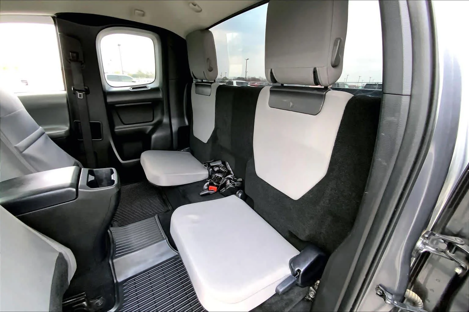 Used 2020 Magnetic Gray Metallic Toyota SR image 20