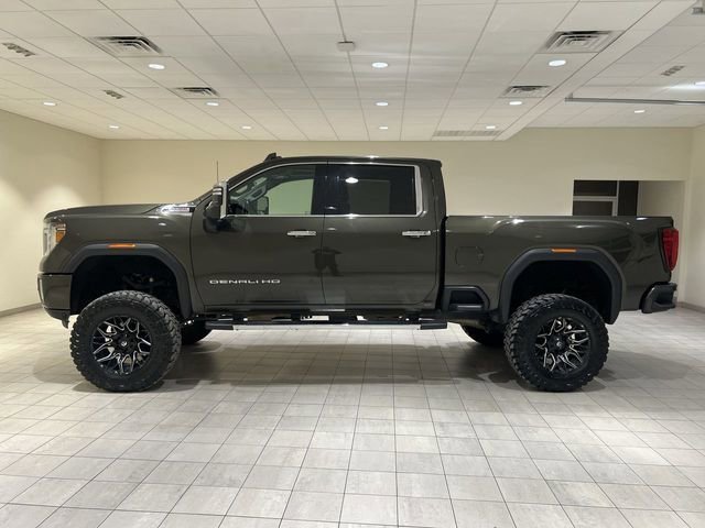 Used 2023 Forest Metallic GMC Denali image 2