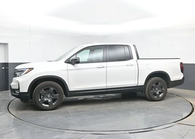 Certified Used 2026 Platinum White Pearl Honda TrailSport image 6