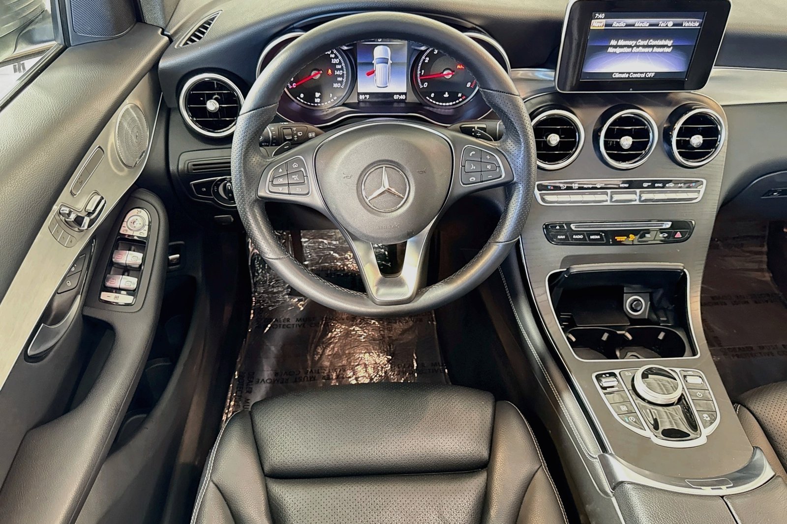 Used 2019 Mojave Silver Metallic Mercedes-Benz GLC 300 image 21