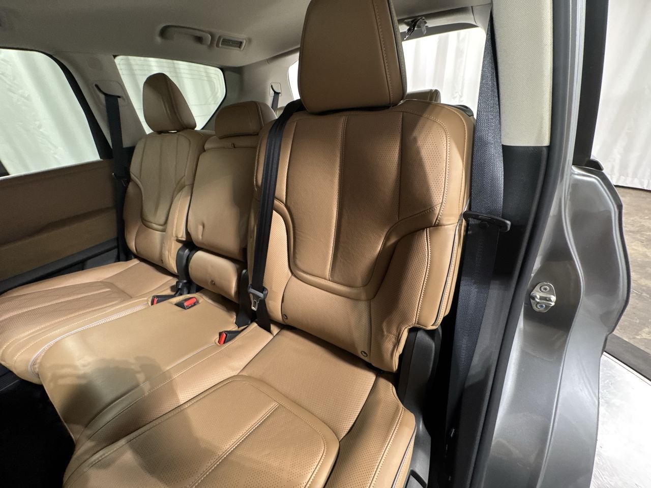 2025 INFINITI QX80 Sensory 4WD - Photo 28