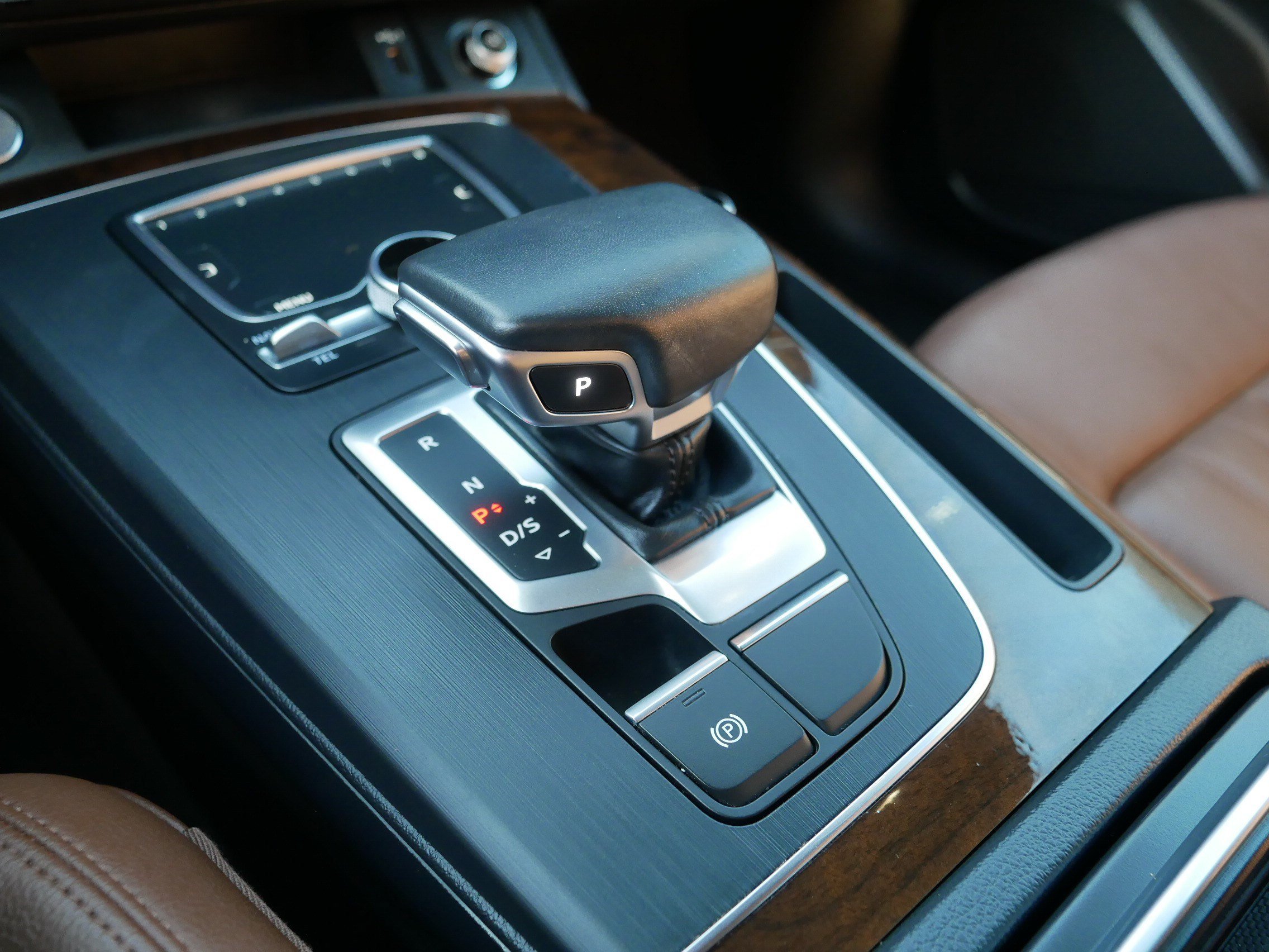 Used 2018 Black Audi Premium image 24