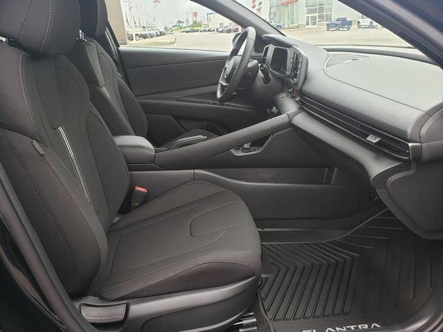 New 2026 Black Hyundai SEL Sport image 16